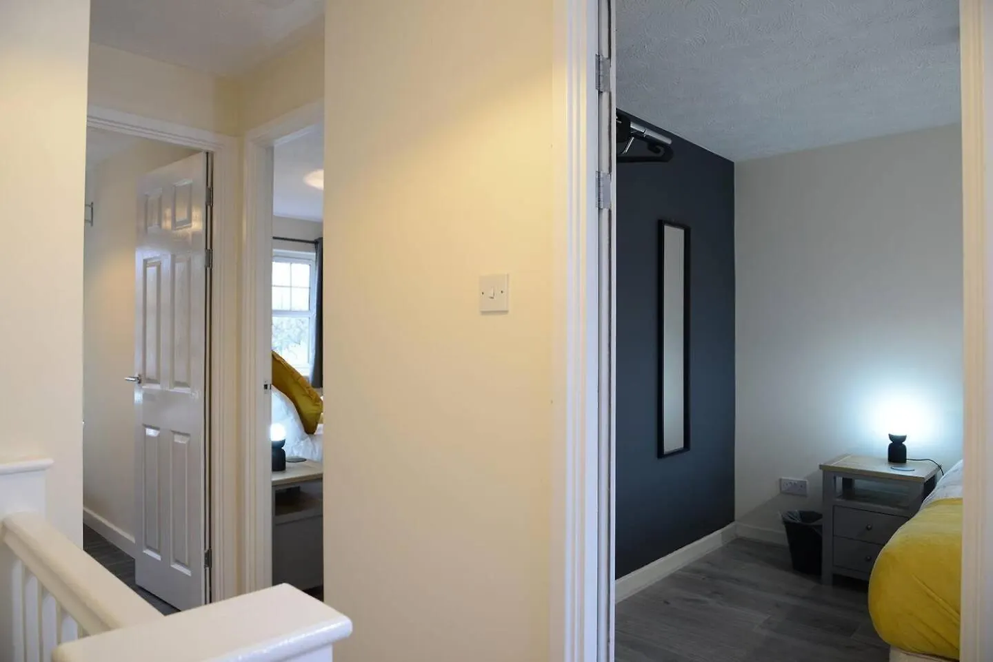 Southampton West With Workspace And Fast Internet Holiday home